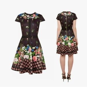 Ted Baker London Daissie
Florence Trim Skater Dress Ted Size 2